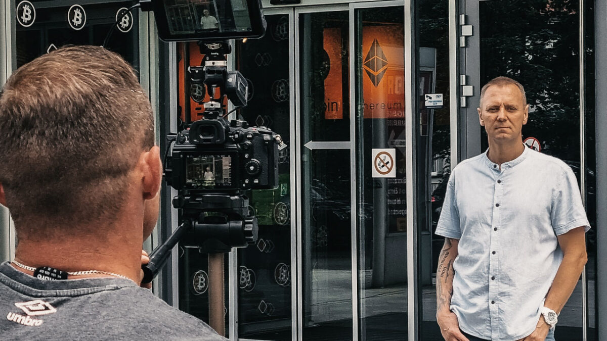 Realizacja filmu wizerunkowego dla firmy — plan zdjęciowy, Solvefilm Studio Kielce