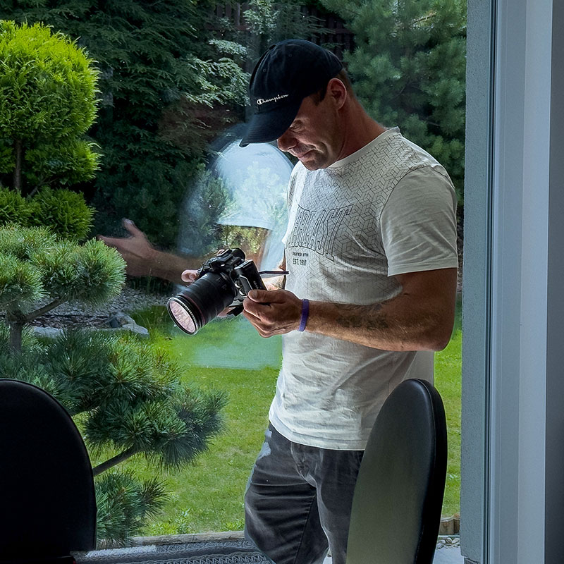 Łukasz Księżopolski — Solvefilm Studio, produkcja wideo dla firm Kielce